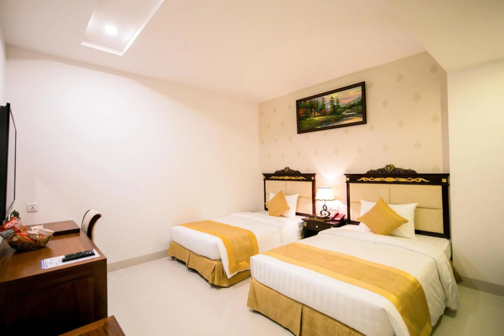 Le Saigon Hotel