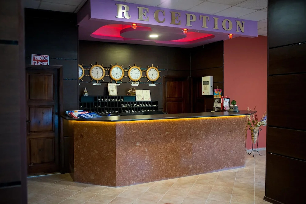 Golden Horn Hotel