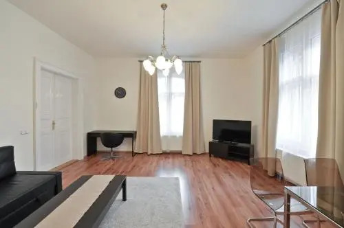 Exclusive apartment on Zborovska
