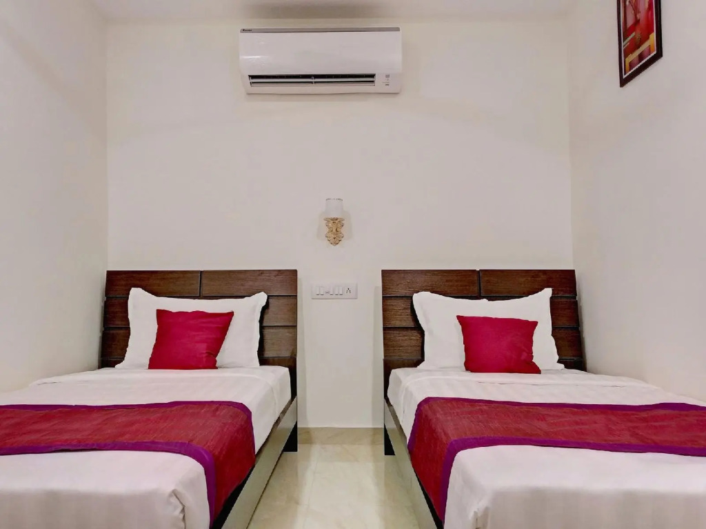 Hotel Prakash Palace
