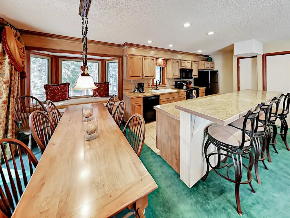 4562 Streamside Circle E Duplex Unit B 3 Bedrooms 3 Bathrooms Duplex