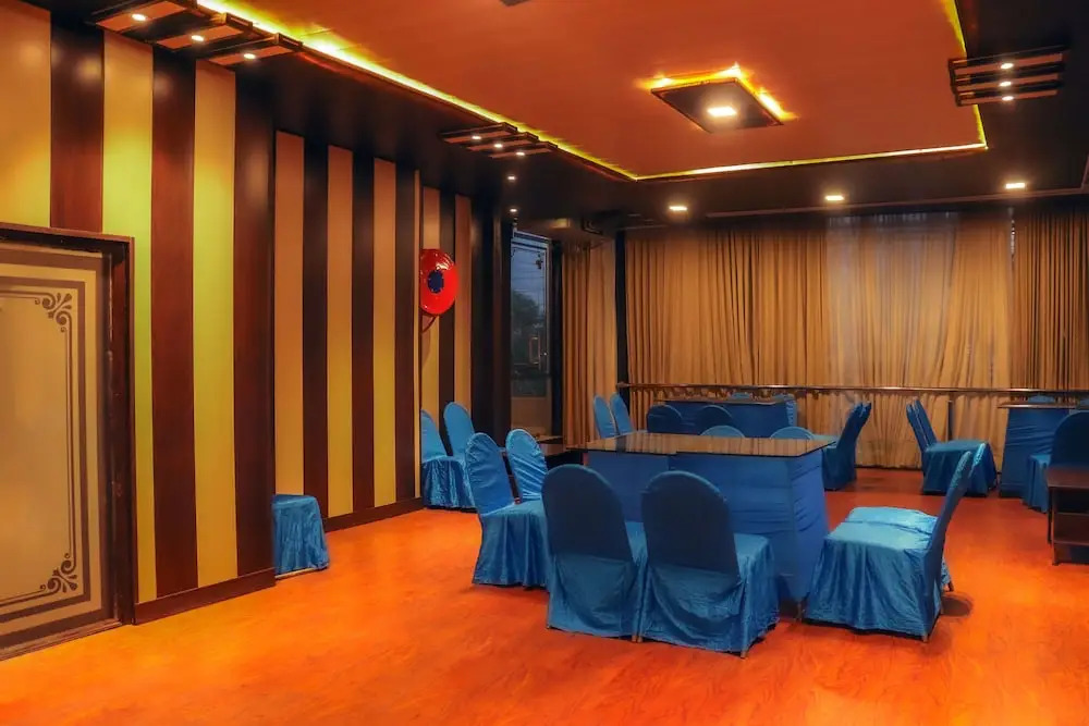 TR'S Edifice - A Luxury Guest House