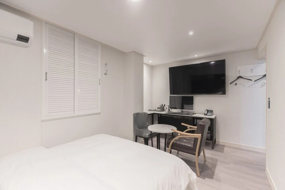 Zam Hotel(천안 호텔 잠)