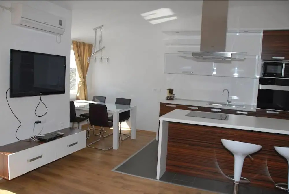 Apartments Kriz
