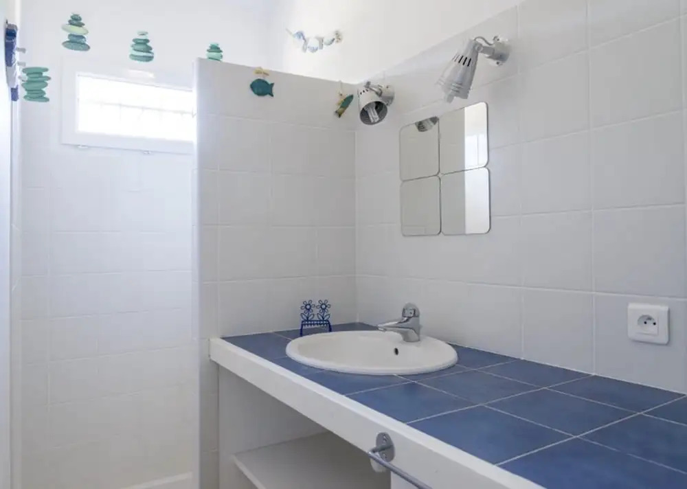 House With 2 Bedrooms in Favone, With Wonderful sea View, Furnished Ga