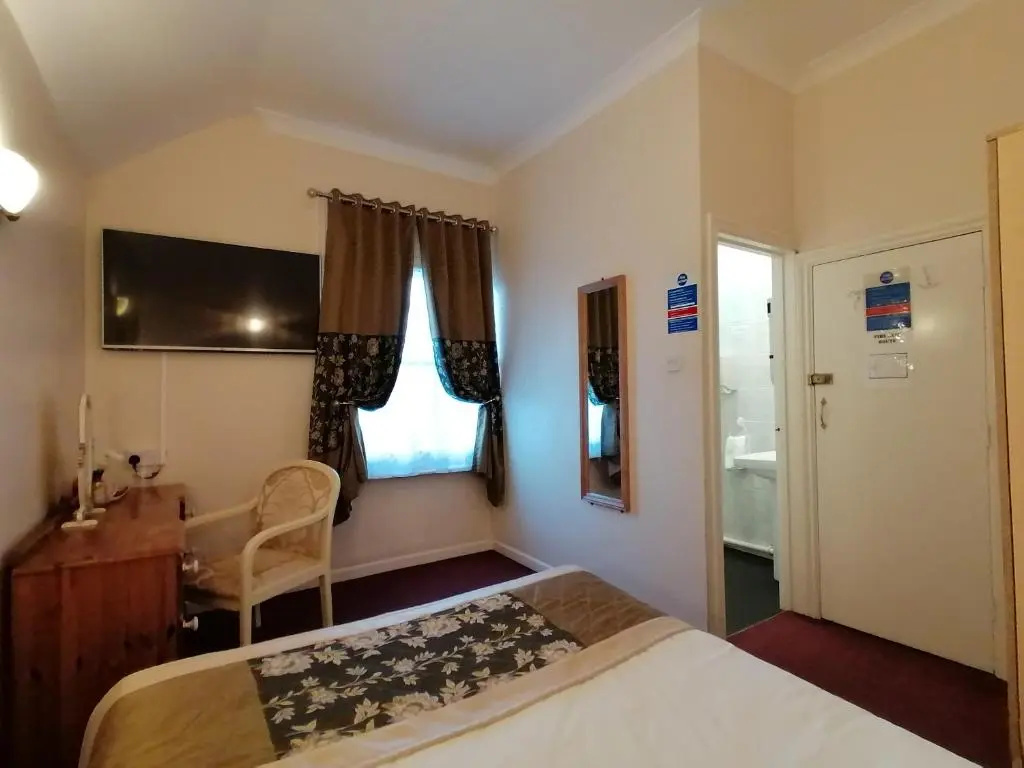 The Gordon House Hotel