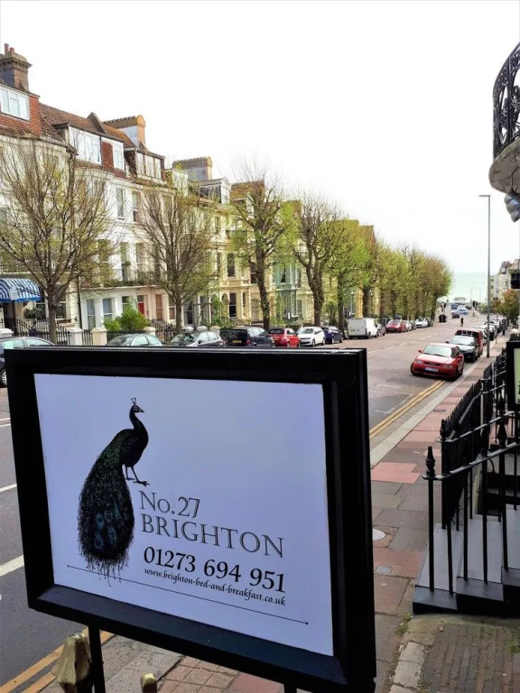 27 Brighton Guesthouse