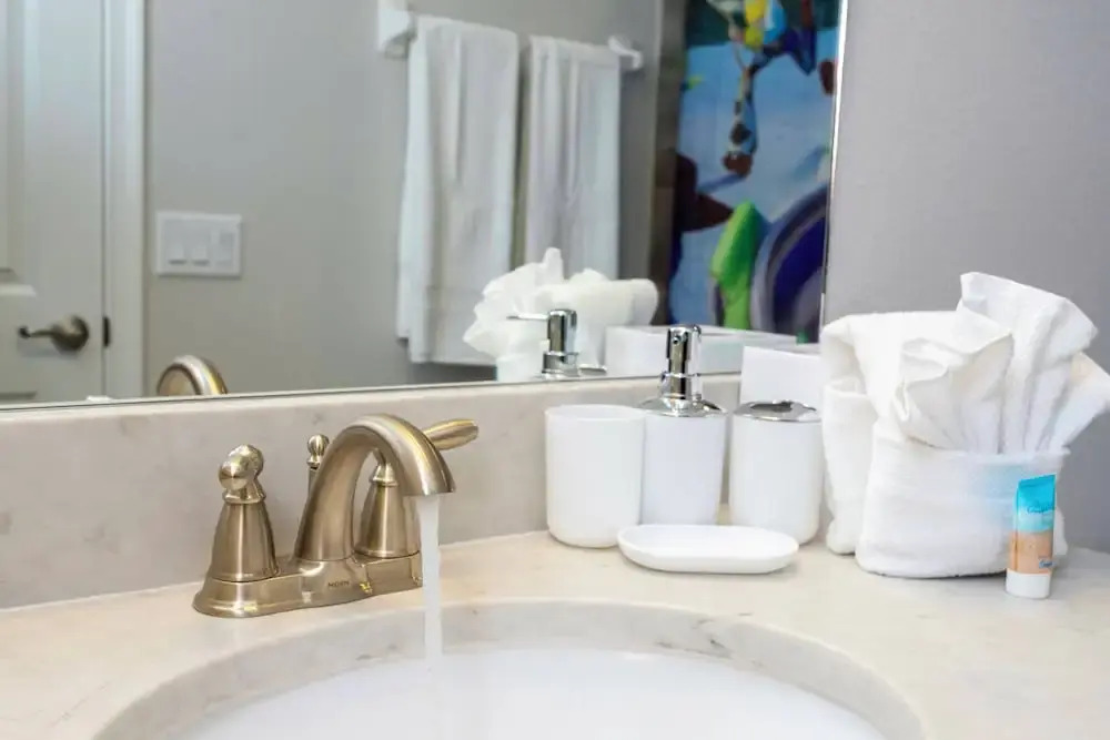 Family Escape With Private Pool & Themed Rooms