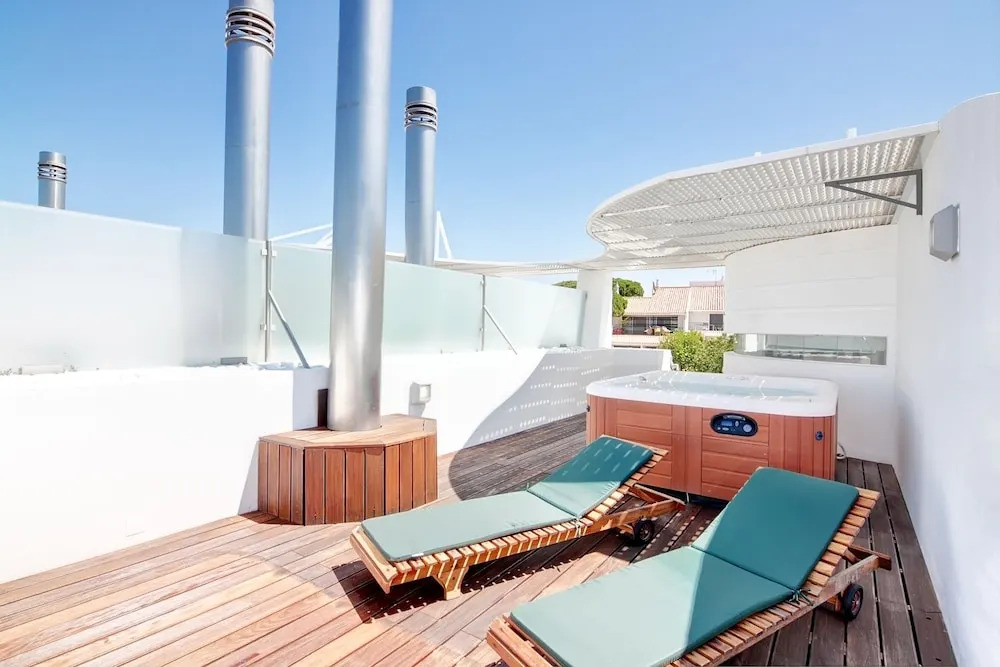 Oceanview Apartment