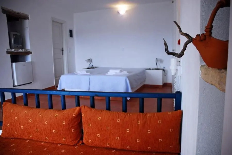 Anemousa Hotel