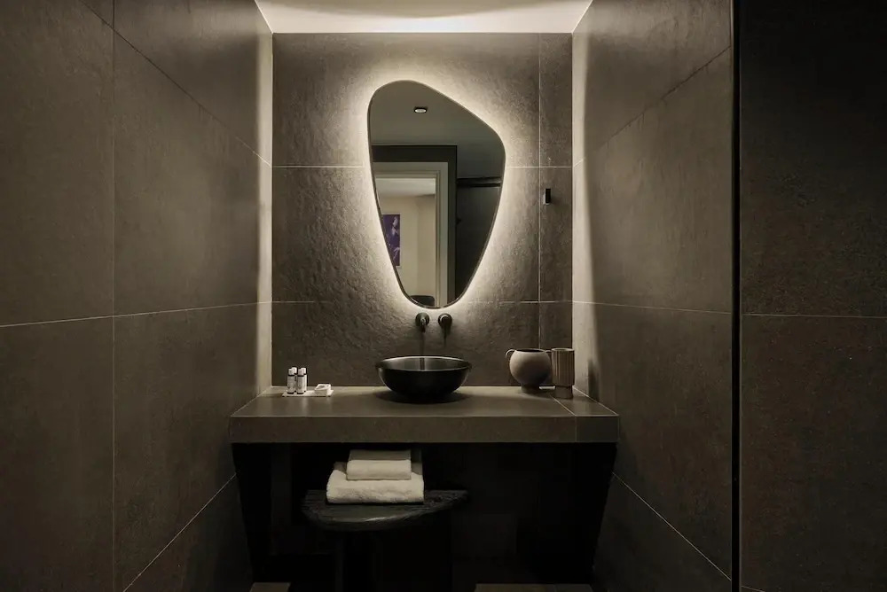 Finders Top Floor Apartments