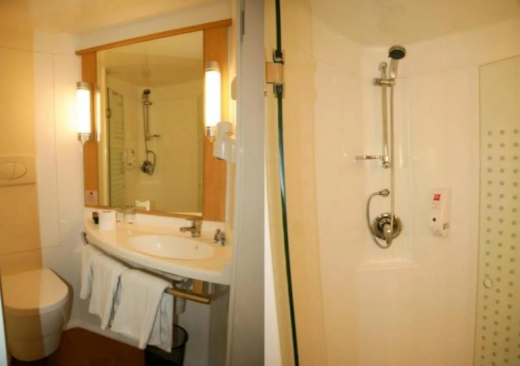 Ibis Jakarta Senen