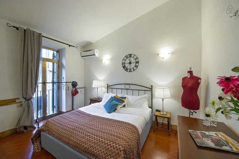 Large and Elegant 3 bed Flat in Central Location!