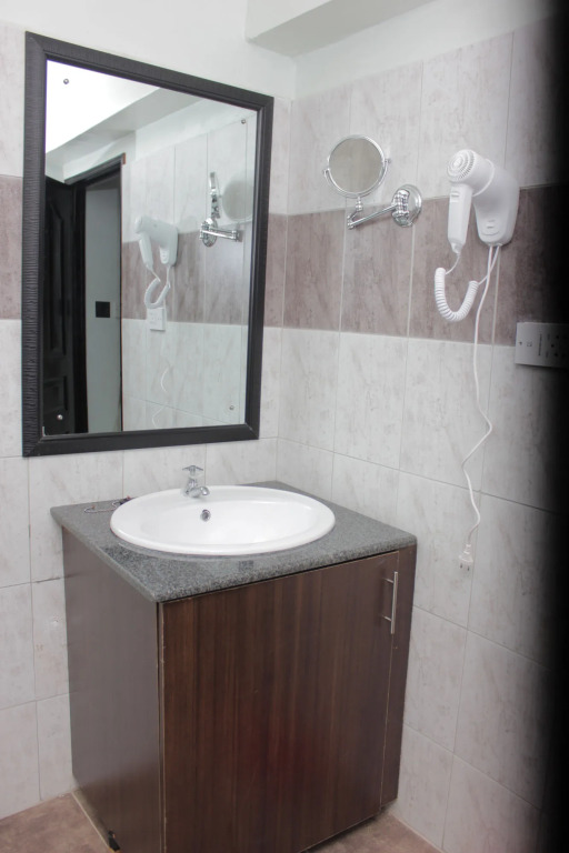 Hadassah Hotel