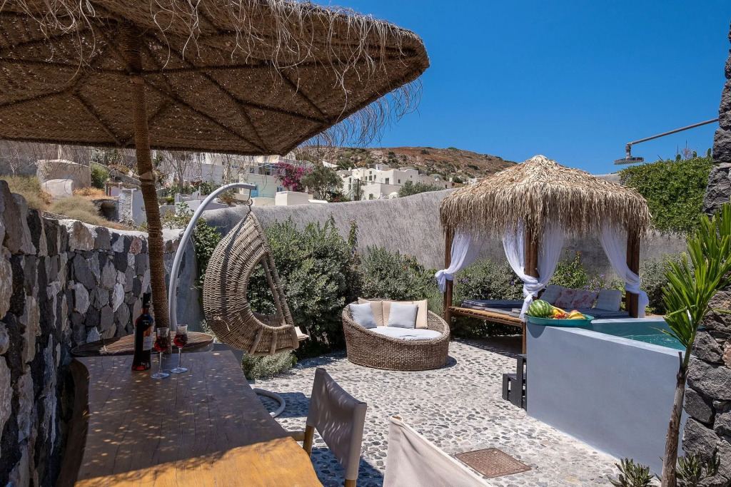 Rock Villas Complex - CastleView - 2 Jacuzzis