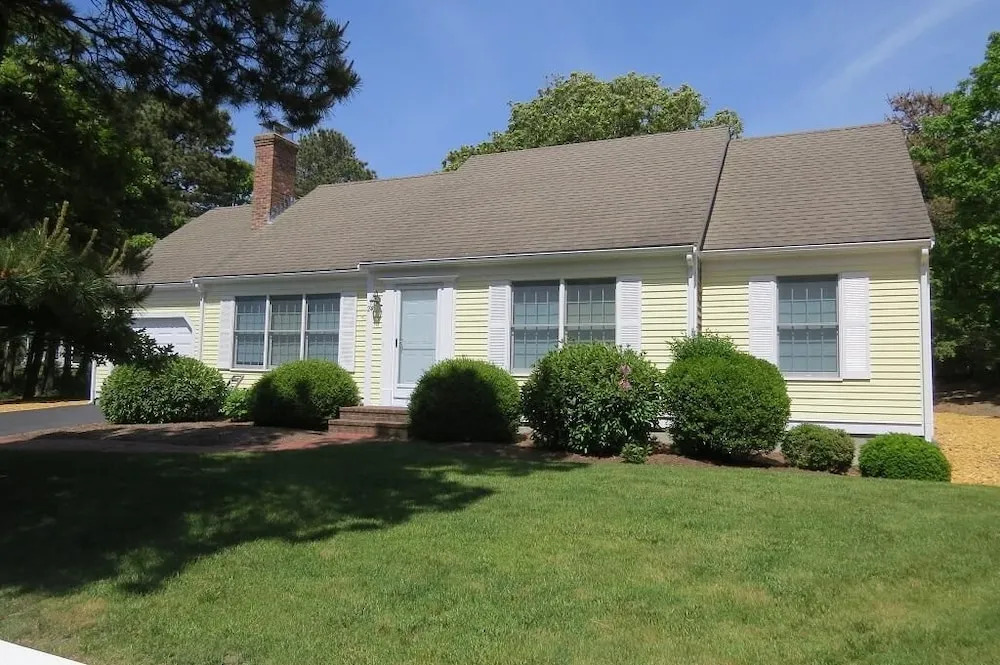 24 Songbird Lane - Three Bedroom House