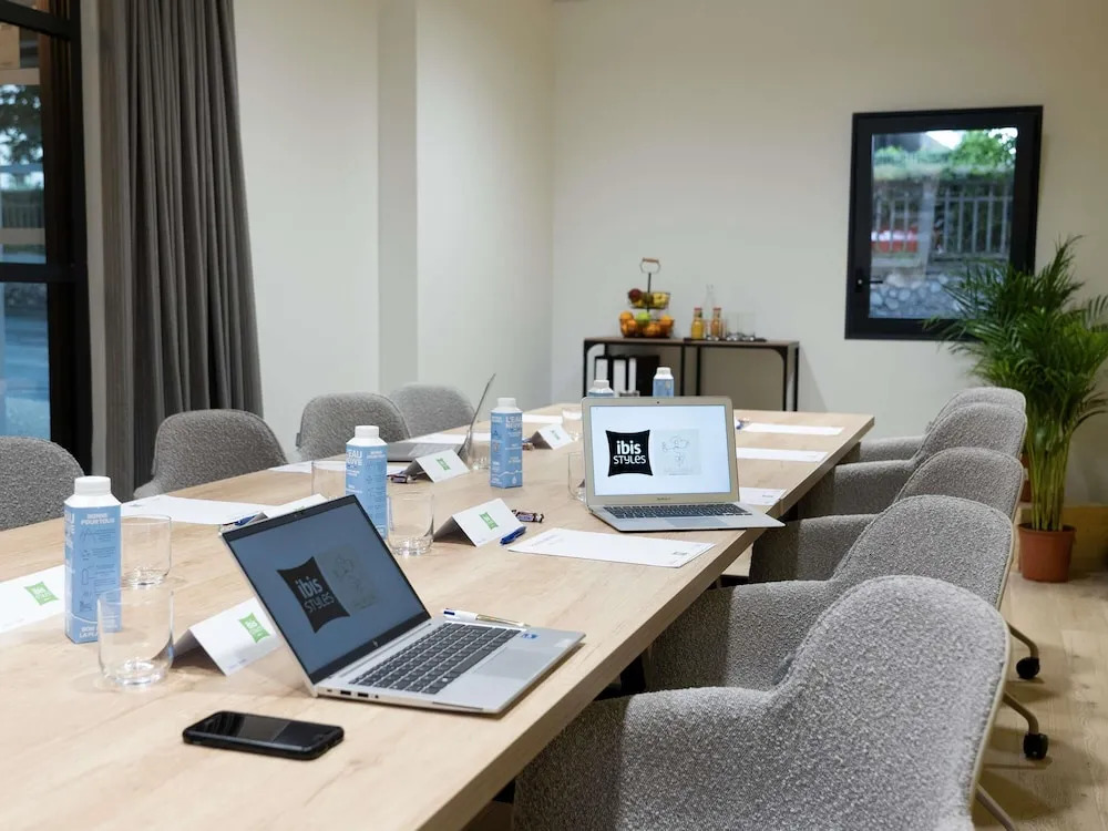 ibis Styles Dreux Centre Gare