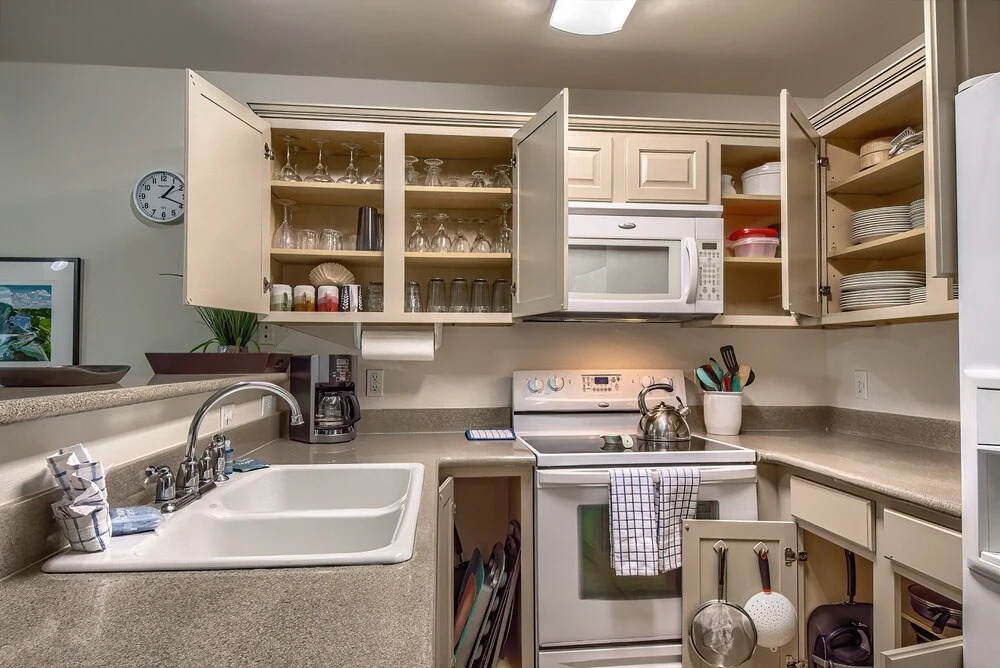 Ww H202 Mather Street Retreat 2 Bedroom Condo by RedAwning
