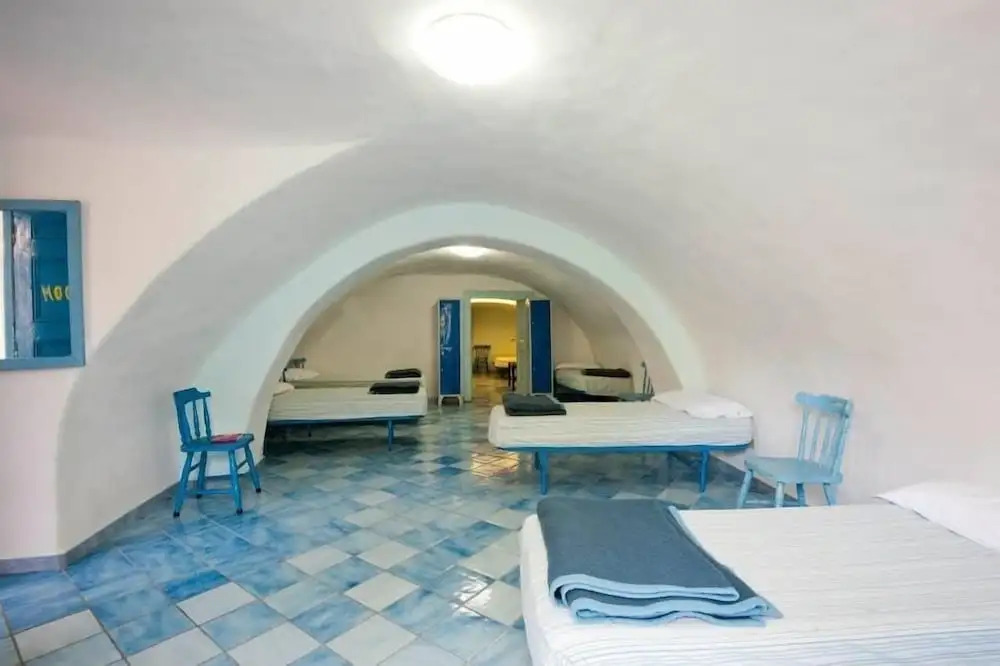 ring hostel
