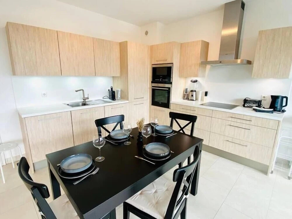 Spac. Flat -Kirchberg w Parking&Terrace