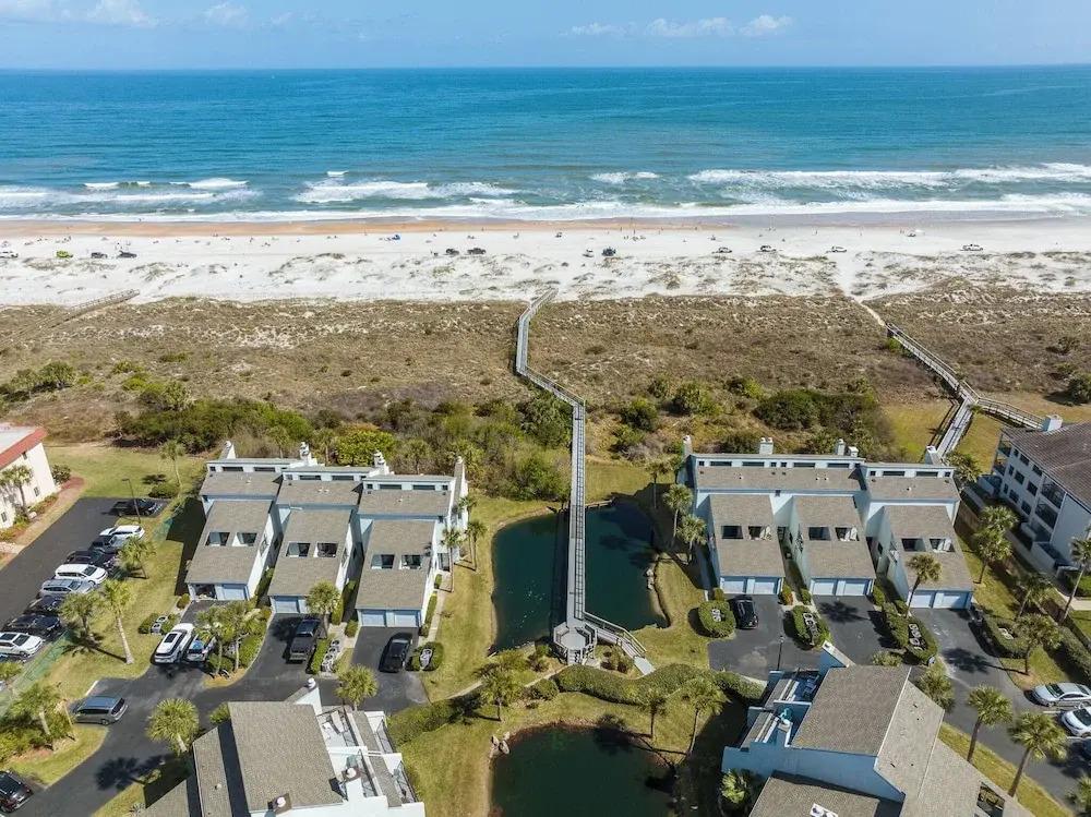 Sea Winds 51 by Distinctive Beach Rentals