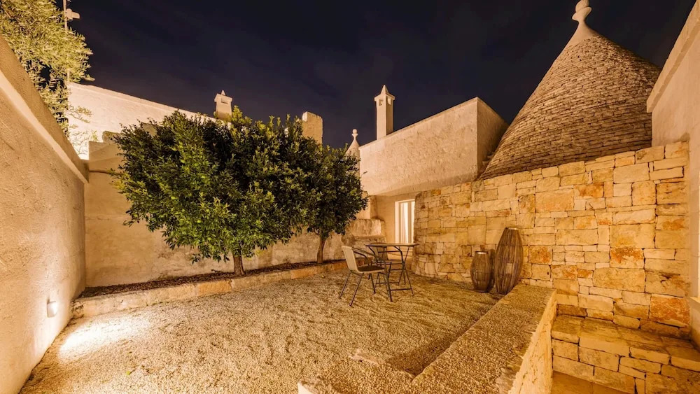 OPUNTIA TRULLI E LAMIE 10, Emma Villas