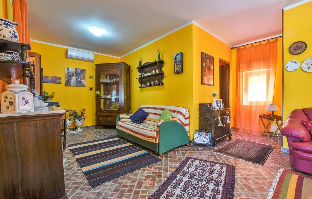 Beautiful Home in Enna With Wifi and 3 Bedrooms