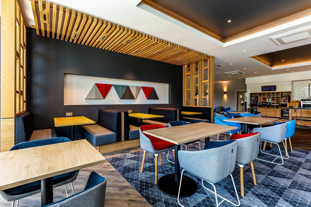 Holiday Inn Express Edinburgh City West by IHG