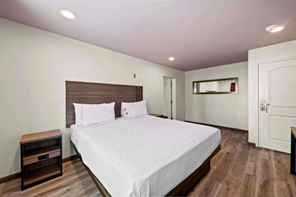 Hyland Inn Long Beach