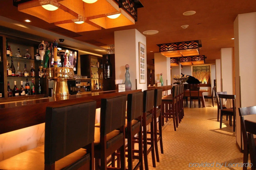 Robert Treat Hotel