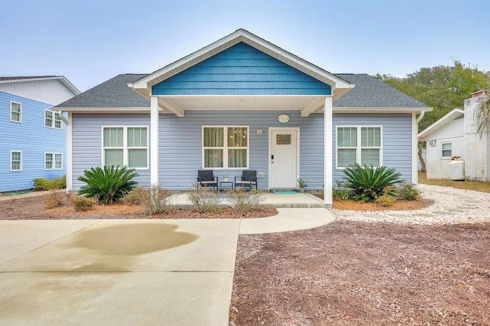 Serene Oak Island Home w/ Private Saltwater Pool!