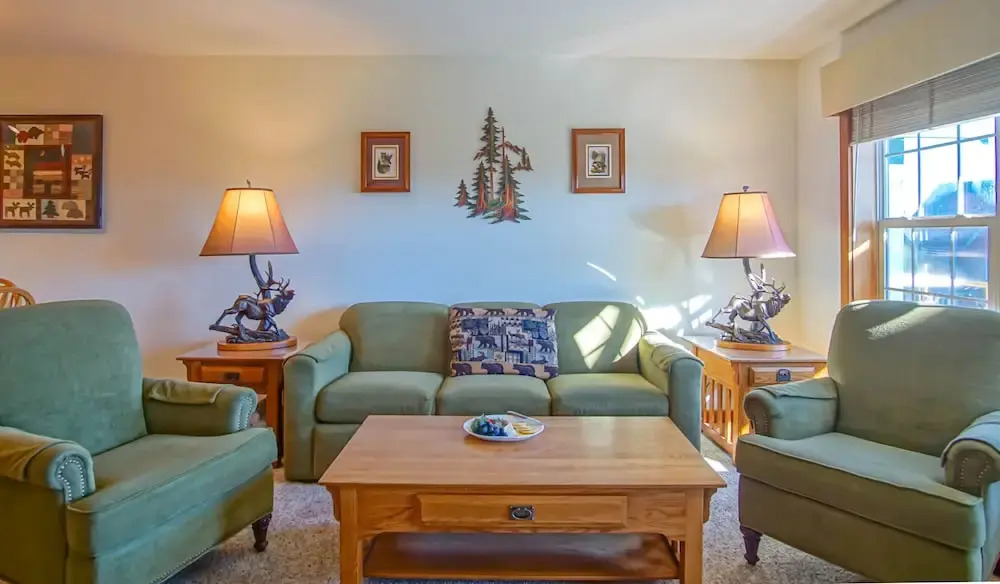 Camp 4 #2: 2 Bedrooms, 2.5 Baths: Slope Side, Gas Fireplace
