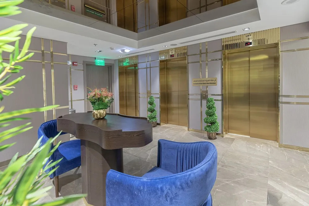 Green Park Hotel
