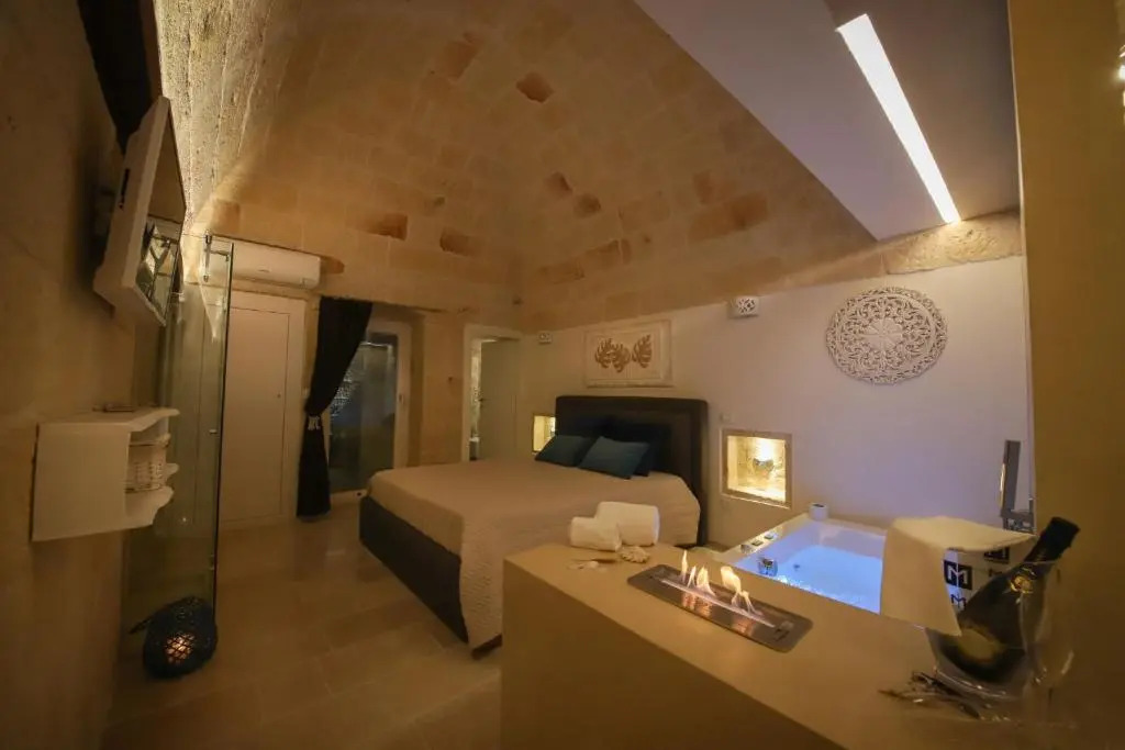 Suite 52