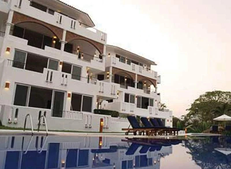 Loma del Mar Resort