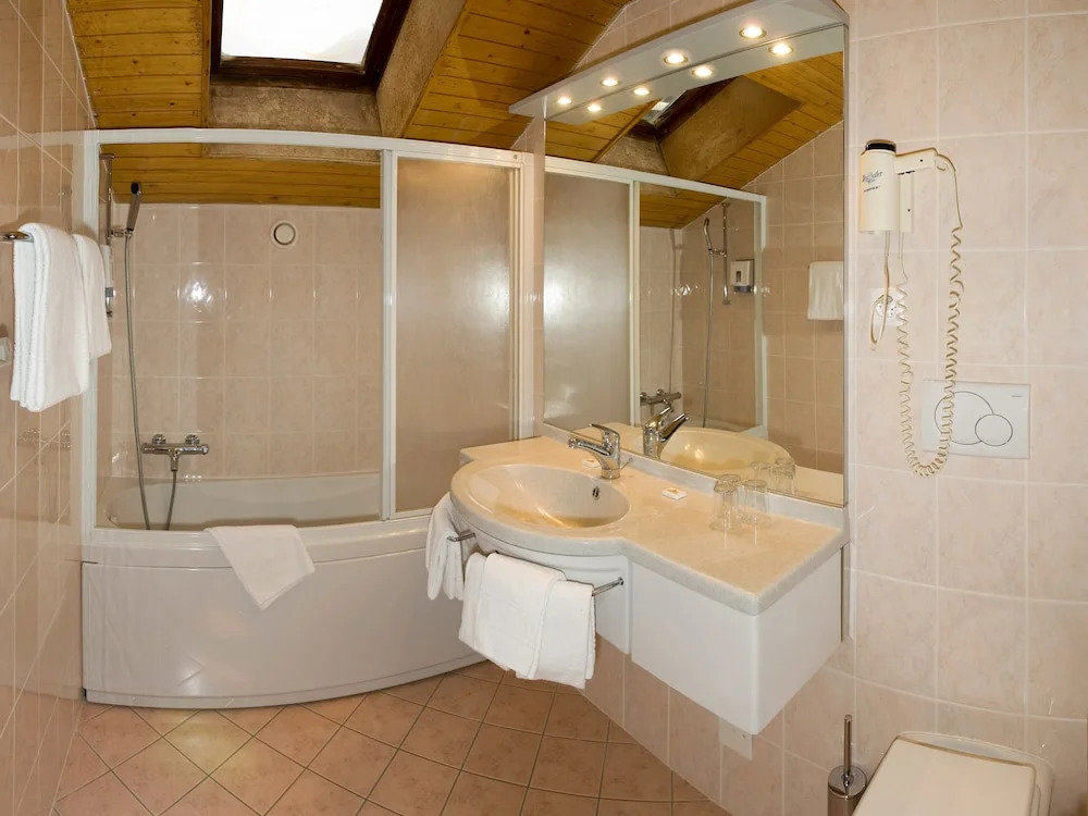 Hotel Hemizeus & Iremia Spa