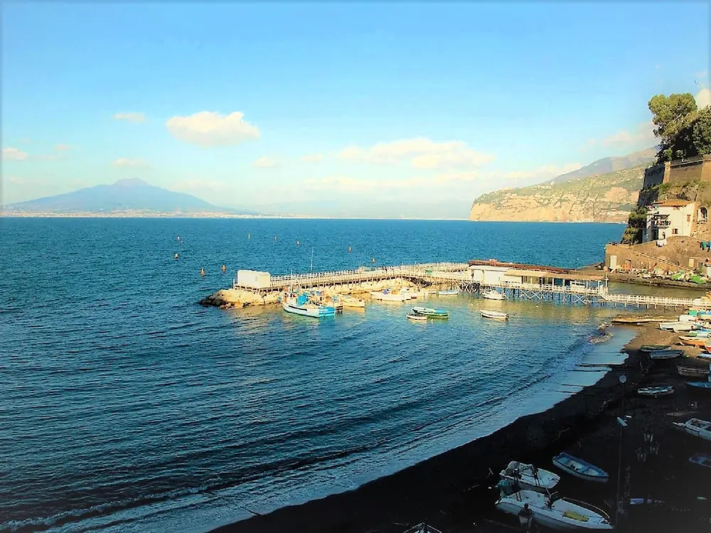 Al Mare Apartment