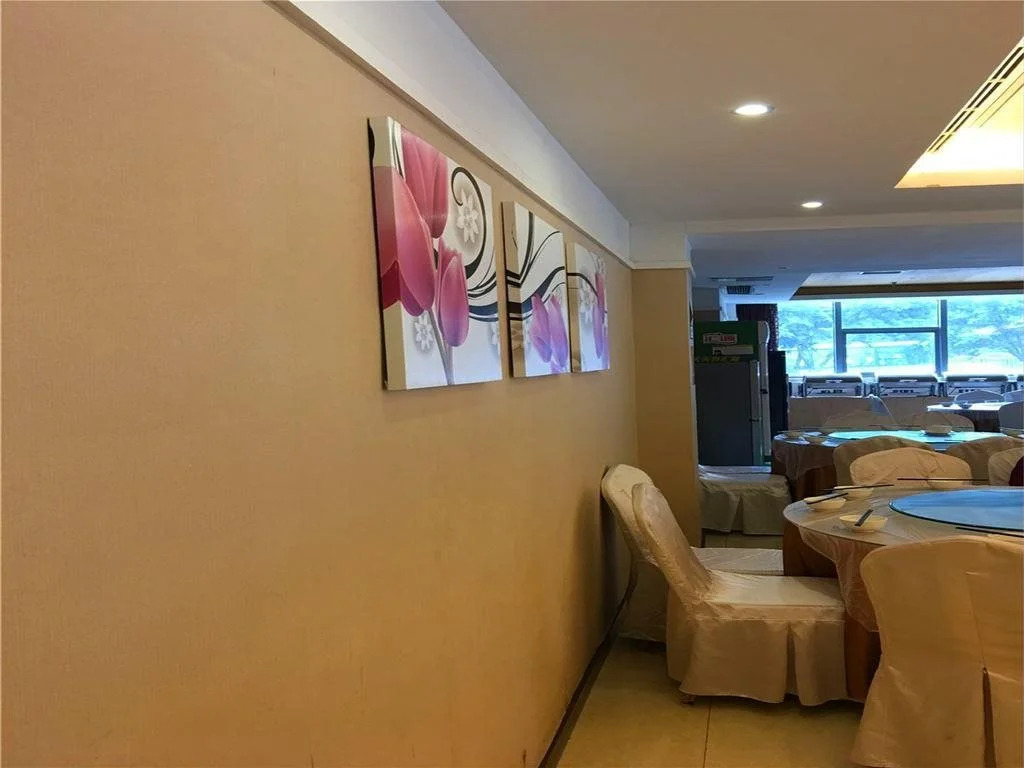 Juyuan Business Hotel