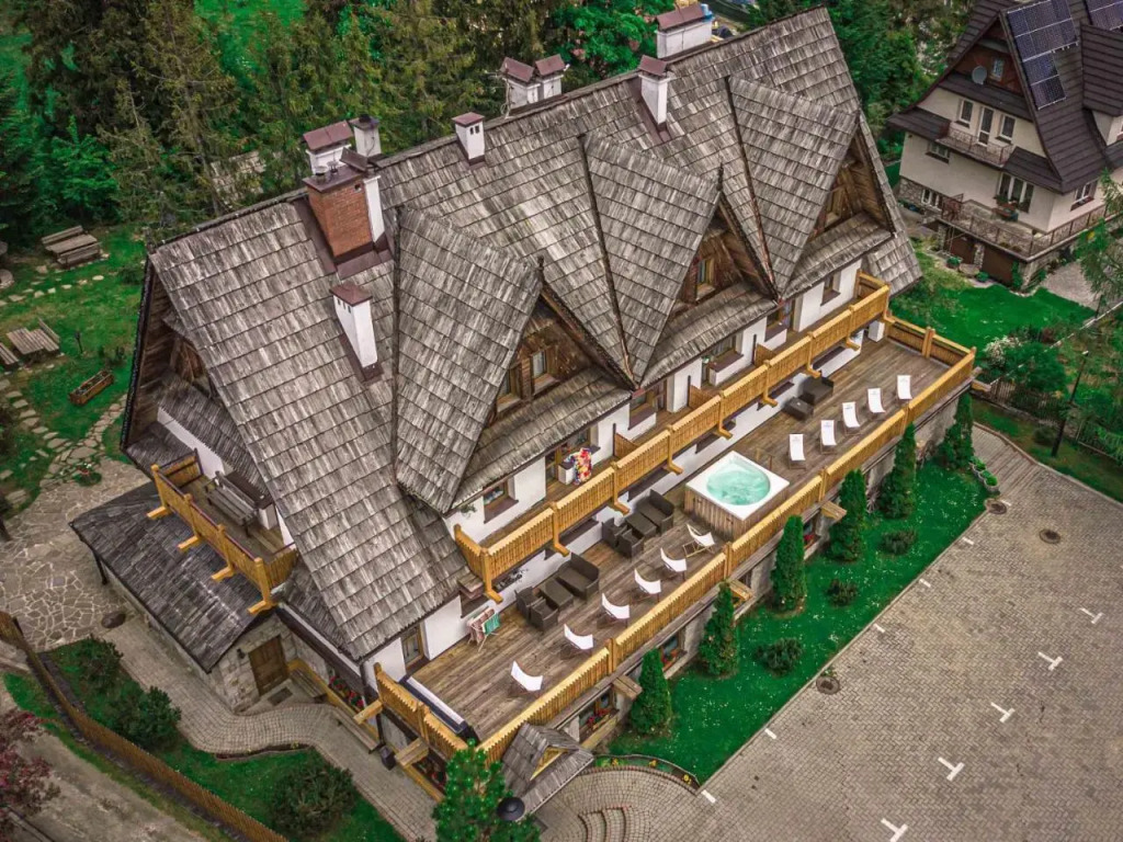 Tatra House Residence