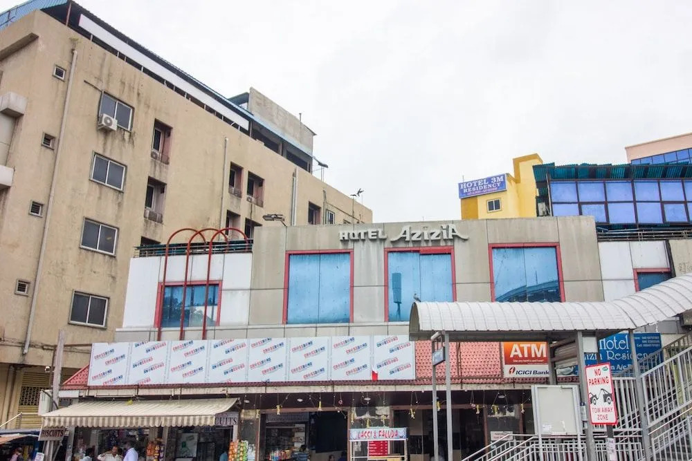 Spot On 46066 Hotel Azizia Residency