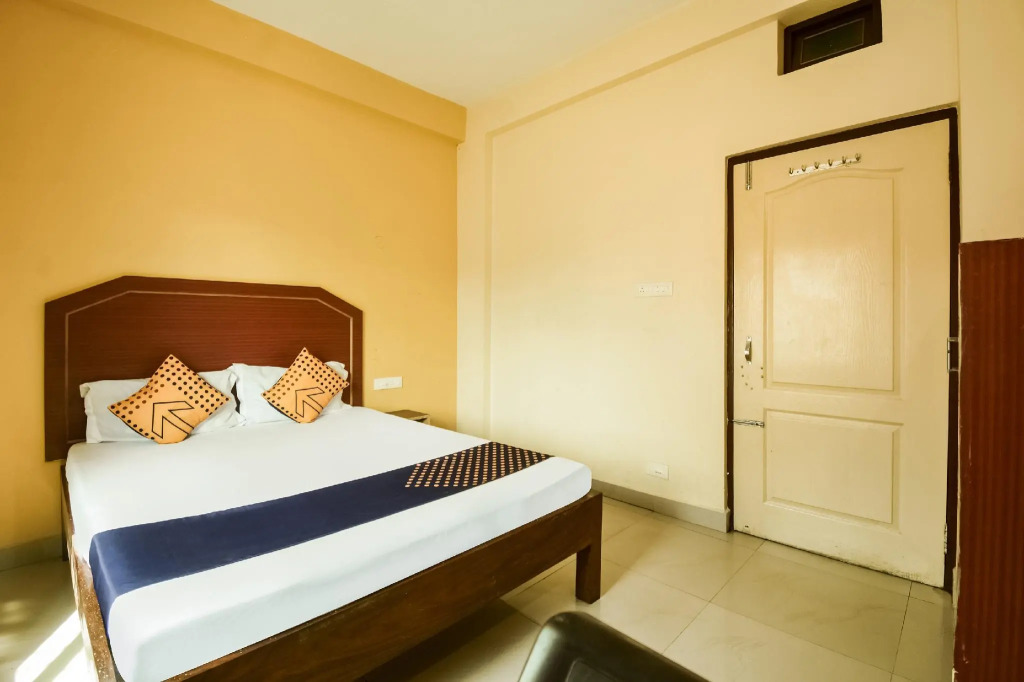 SPOT ON 74793 Hotel Sai Sudha