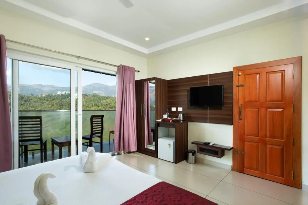 Lake Forest Resort