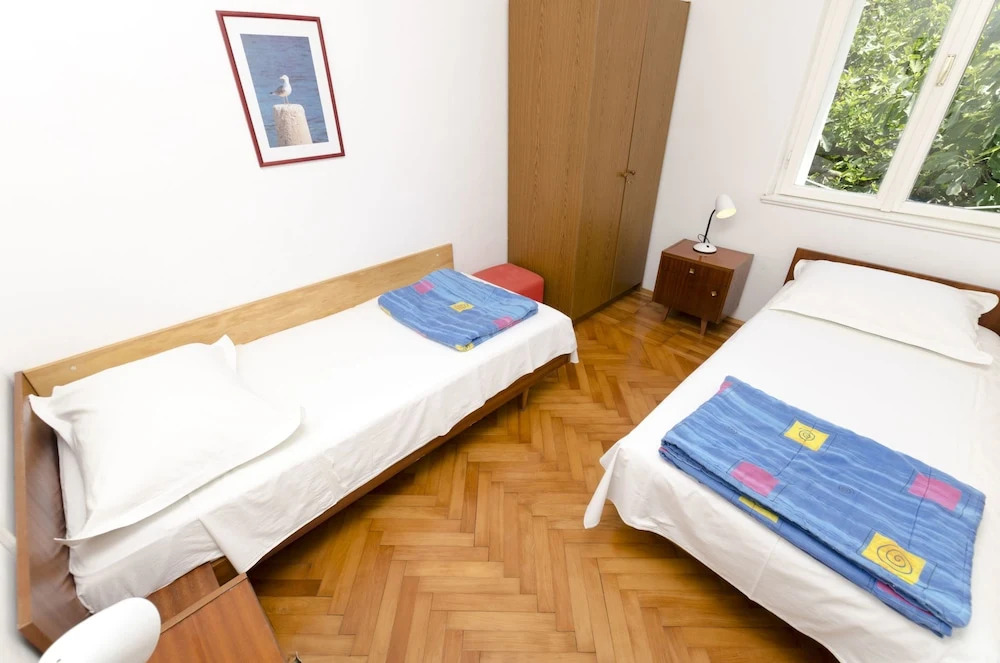 Apartments Goran