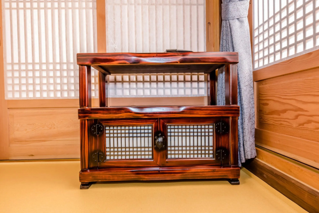 Jeju Hanok Hotel Hallagung