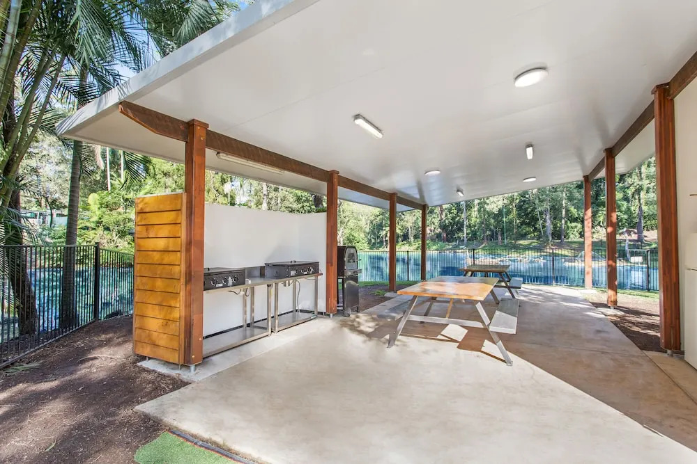 Landsborough Holiday Park