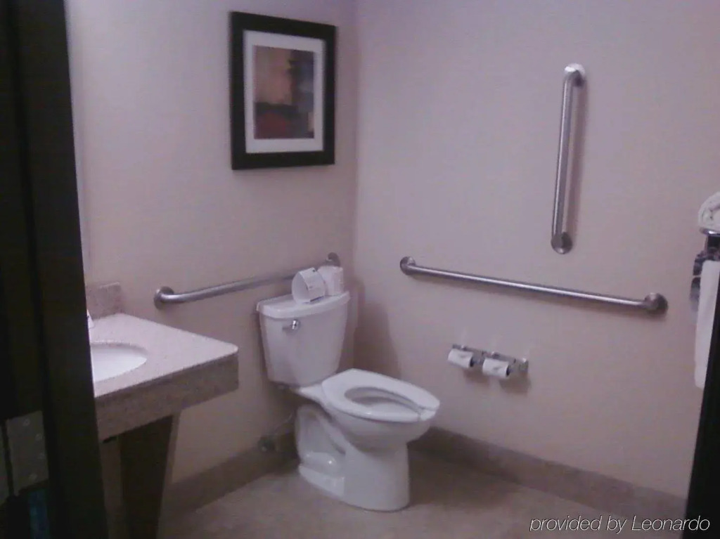 Holiday Inn Express & Suites Sidney by IHG