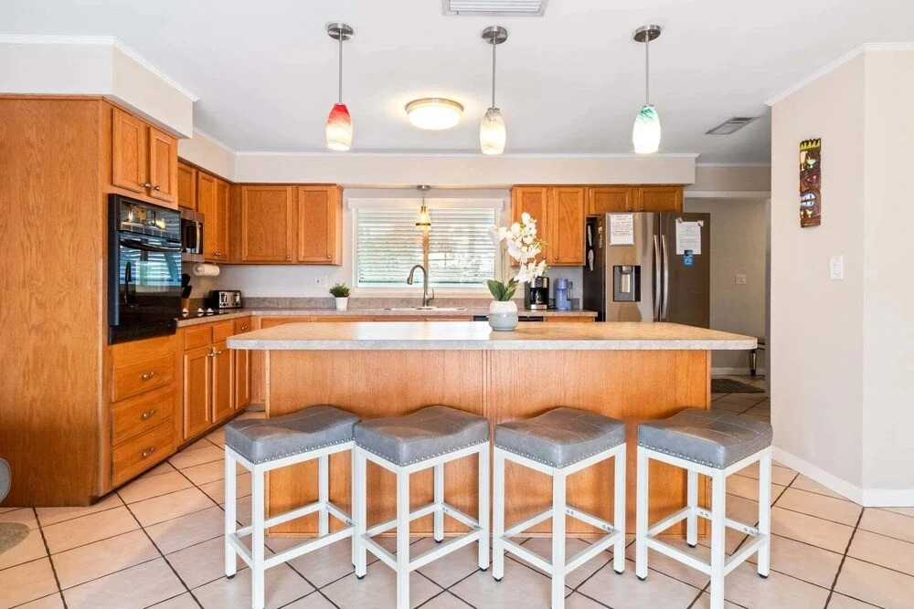 347 Carmine Dr