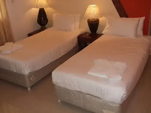 Tiara Hideaway