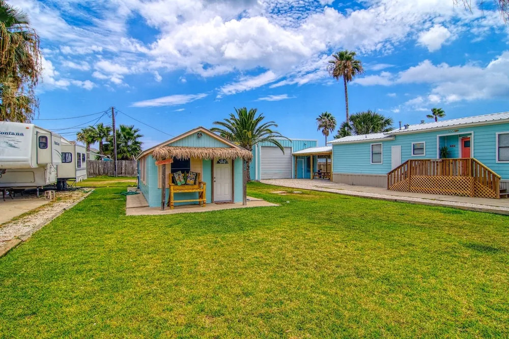 Seaweed Motel  NS731 - 1 Br Home