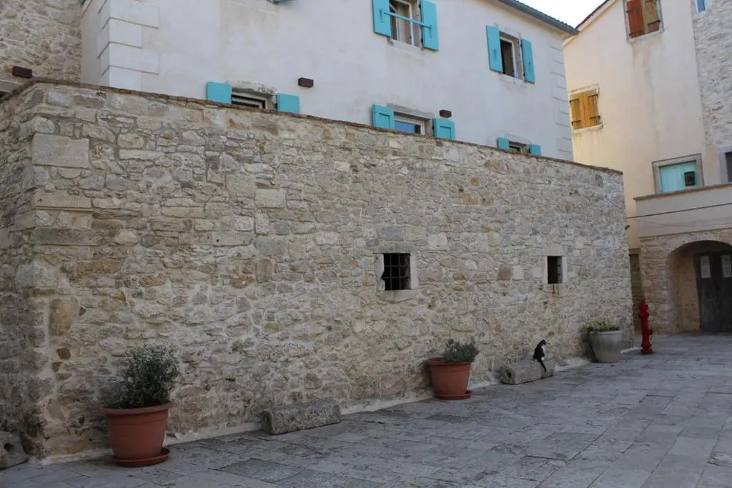 Sansego Suites